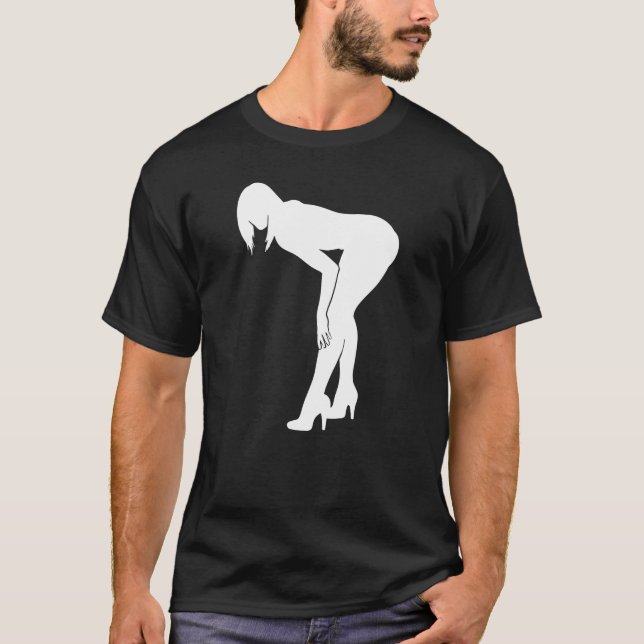 T-shirt Les Femmes Dans Les Talons Élevés Se Brisent Sur L (Devant)