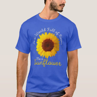 T-shirt Les femmes dans un monde plein de Roses être tourn