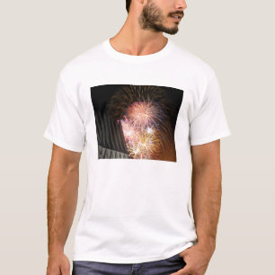 T-shirt Les feux d'artifice éclatent