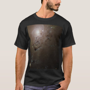 T-shirt Les galaxies verglaçantes se heurtent dans une la