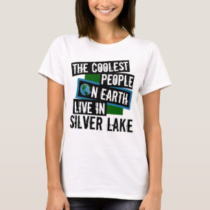 T-shirt Les gens les plus froids sur Terre vivent à Silver