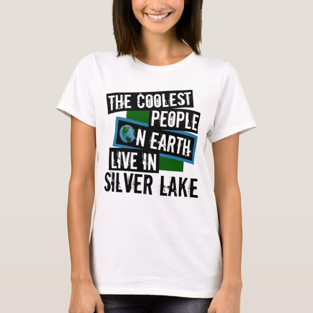 T-shirt Les gens les plus froids sur Terre vivent à Silver (Devant)