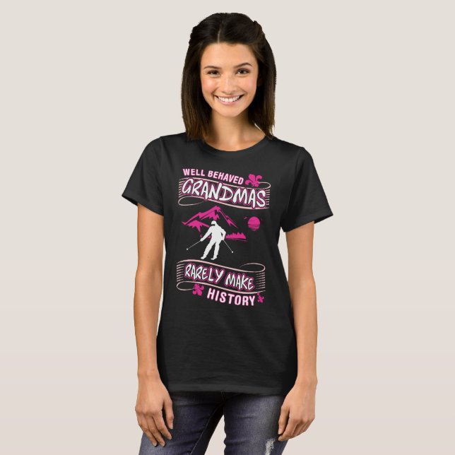 T-shirt Les grand-mamans bien comportées font rarement le (Devant entier)