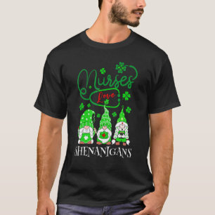 T-shirt Les infirmières aiment les farces Drôles de gnomes