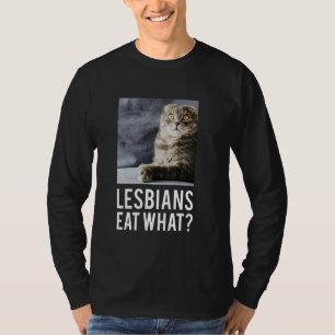 T-shirt Les lesbiennes mangent ce que