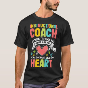 T-shirt Les mains de l'entraîneur instructeur sont plein e