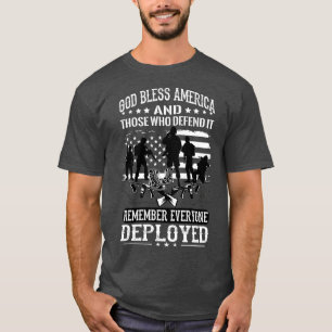 T-shirt Les Militaires Portent Le Rouge Le Vendredi Jusqu'
