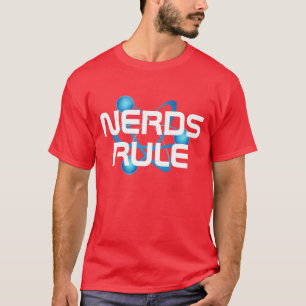 T-shirt Les nerds cool règnent avec le symbole d'atome