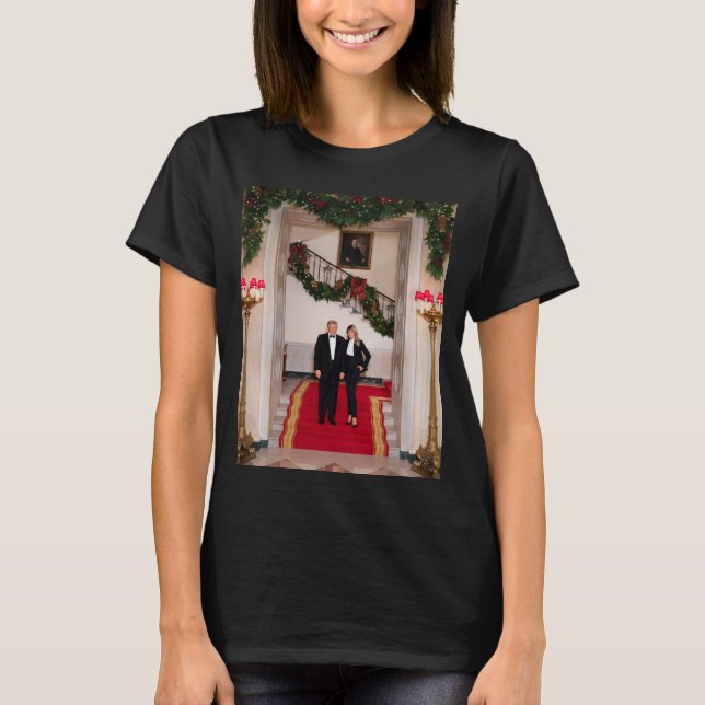 T-shirt Les pas de Noël Président Donald Trump & Melania (Devant)