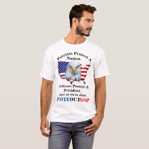 T-shirt Les Patriotes Protègent Une Nation......Les Parti