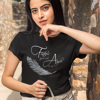 T-shirt Les plumes apparaissent quand les anges sont près