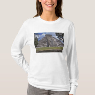 T-shirt Les touristes passent devant un côté non restauré 
