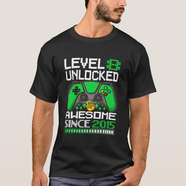 T-shirt Level 8 Unlocked Awesome Since 2015 Gamer 8Th (Devant)