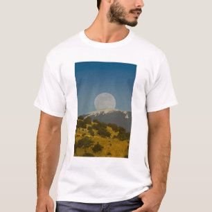 T-shirt Lever de lune sur les montagnes Sangre de Cristo,