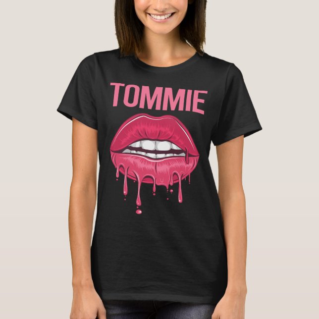 T-shirt Lèvres roses - Nom du tommier (Devant)
