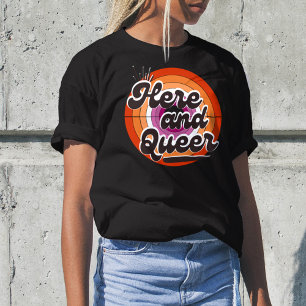 T-shirt LGBTQ : Drapeau lesbien - Ici et Queer