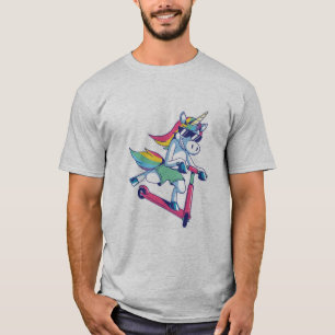 T-shirt Licorne sur un scooter