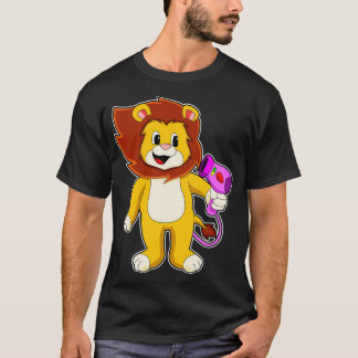 T-shirt Lion avec sèche-cheveux