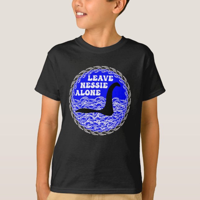 T-shirt LOCH NESS MONSTER-Leave Nessie seul (Devant)