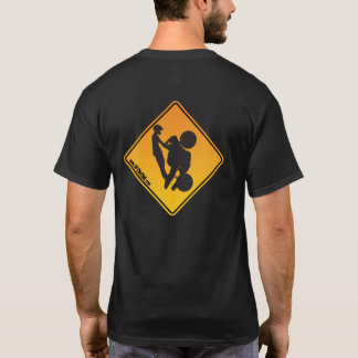T-shirt logo de précaution d'UpOnOne.com