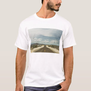 T-shirt Longue route droite par le paysage de Baja de