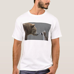 T-shirt L'ours grisonnant rencontre le raton laveur