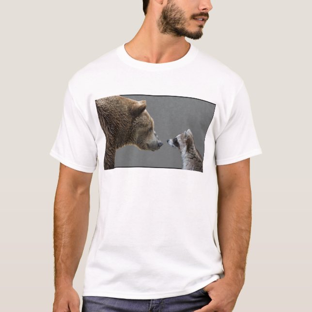 T-shirt L'ours grisonnant rencontre le raton laveur (Devant)