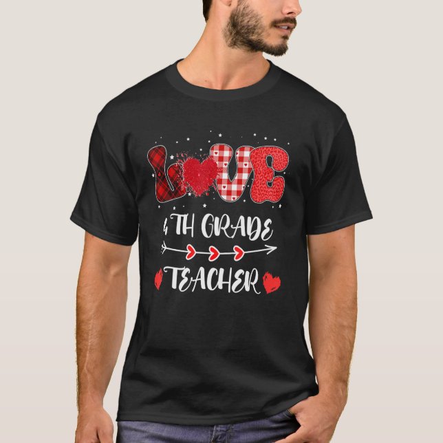 T-shirt Love 4th Grade Teacher Heart Leopard Buffalo Plaid (Devant)