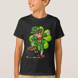 T-shirt Lutin qui se d dabbing avec trèfle Saint Patrick