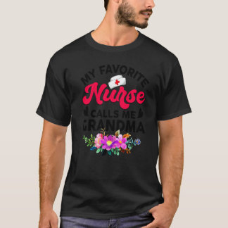 T-shirt Ma infirmière préférée m'appelle grand-mère Fleurs