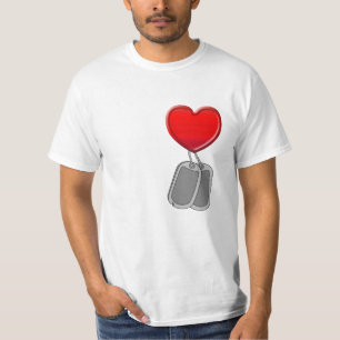 T-shirt Ma soeur porte des bottes de combat