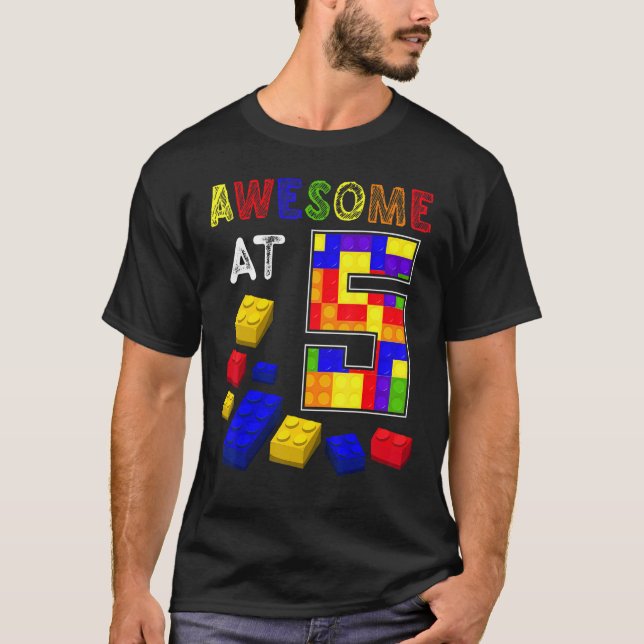 T-shirt Magnifique À 5 Ans Bâtiment En Brique Bâtiment Enf (Devant)
