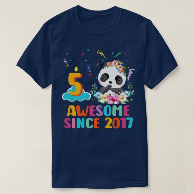 T-shirt Magnifique depuis 2017 5e anniversaire 5 ans Panda (Design devant)