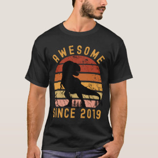 T-shirt Magnifique Depuis 2019 Dinosaur