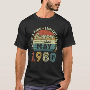 T-shirt Magnifique Depuis Mai 1980 42 Ans 42E Anniversaire
