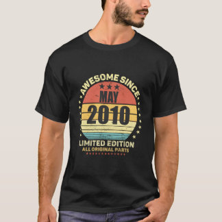 T-shirt Magnifique Depuis Mai 2010 13E