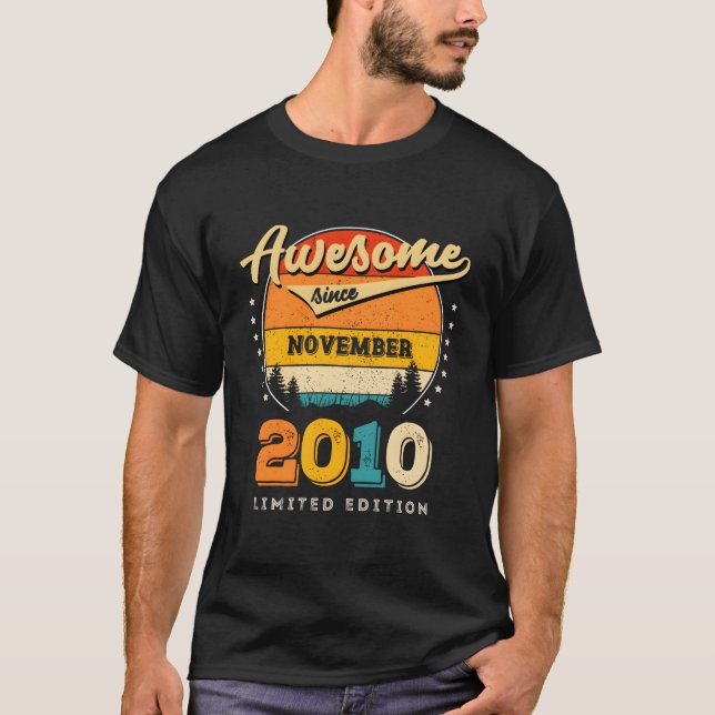T-shirt Magnifique depuis novembre 2010 Anniversaire Vinta (Devant)