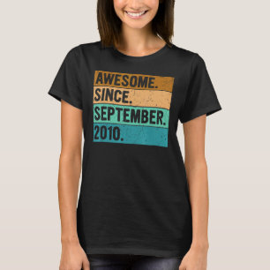 T-shirt Magnifique depuis septembre 2010 12e anniversaire 
