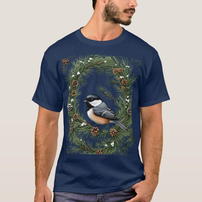 T-shirt Maine Black Capped Chickadee With Pine Pattern (Devant)