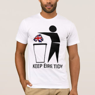 T-shirt Maintenez Eire rangée