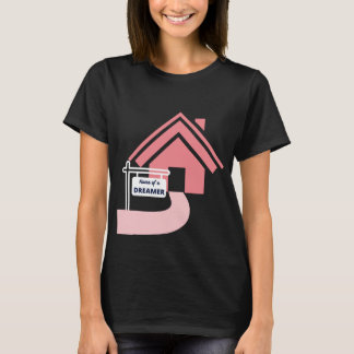 T-shirt Maison d'un panneau de rêveur avec maison rose