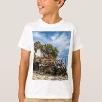 Maison pittoresque sur un affleurement de corail t