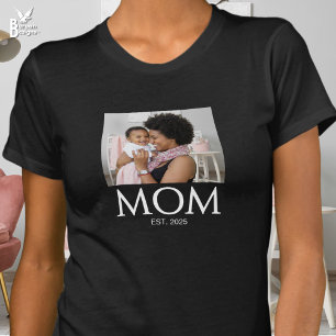 T-shirt Maman a établi la photo de Caps