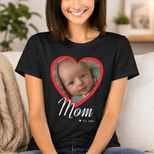 T-shirt Maman a établi un script cœur rouge photo noir