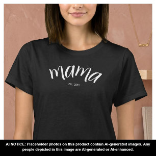T-shirt Maman a établi un script minimaliste Année Nouvell