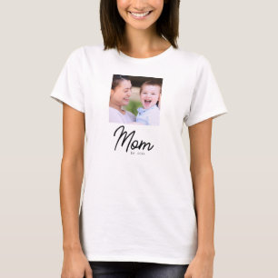T-shirt Maman a établi une photo en noir, écriture élégant