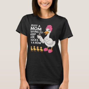 T-shirt Maman drôle essayant de garder ses canards en rang