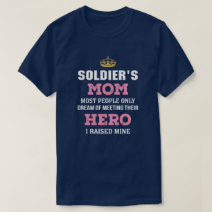 T-shirt Maman du soldat élevée en héros