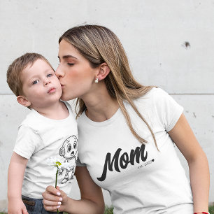 T-shirt Maman Est. Coeur de script noir Personnalisé