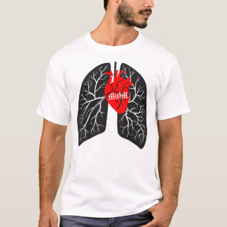 T-shirt Maman est dans le coeur - Fête des Mères cadeau si